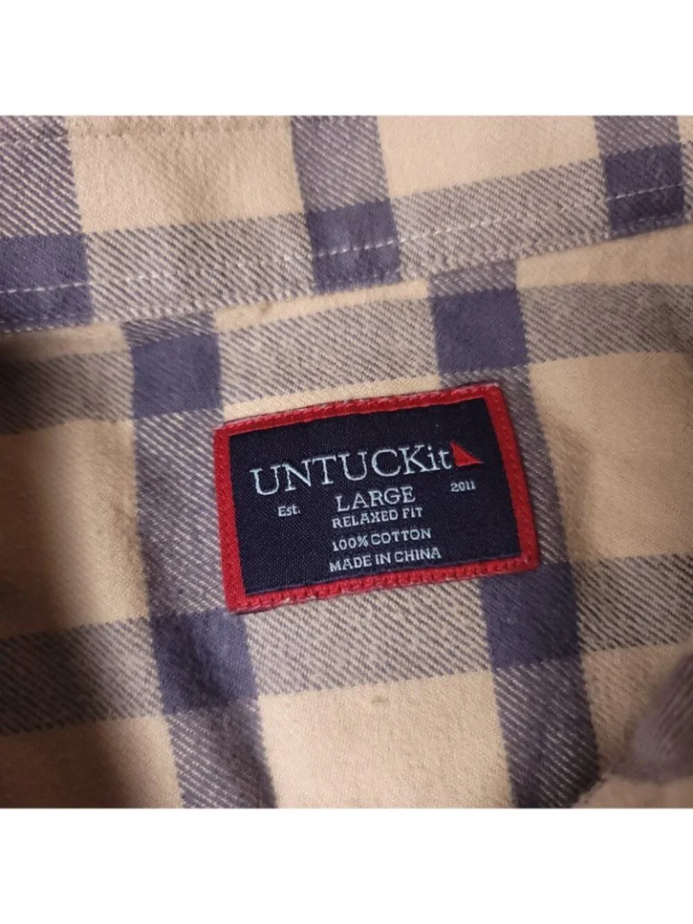 UNTUCKit Barnard Shirt Mens L Large Relaxed Tan Plaid Button Long Sleeve Cotton